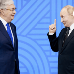 Казахстанские банки блокируют платежи в Россию
