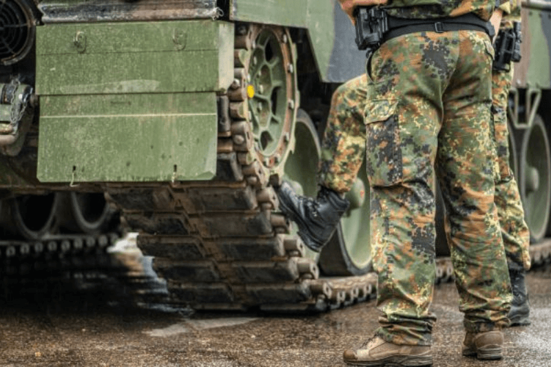 Минобороны Казахстана предупредило о передвижении военной техники с 13 марта