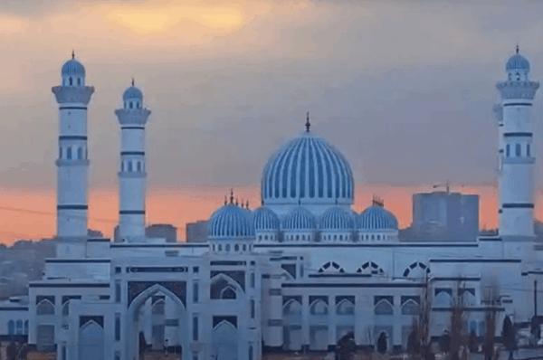 Ид аль-Фитр в Таджикистане 2026: дата 20 марта