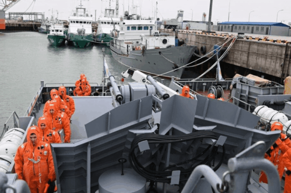 Подготовка ракетно-артиллерийских кораблей Казахстана к морским стрельбам