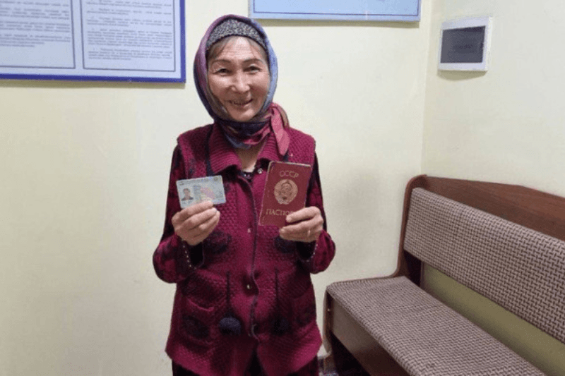 Жительница Узбекистана 30 лет жила с паспортом СССР