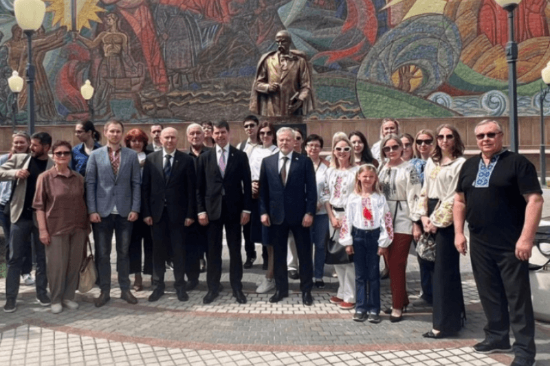 100+ детей Украины приедут на реабилитацию в Узбекистан