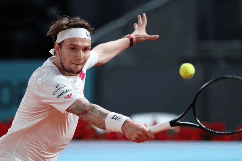 Александр Бублик покинет топ-10 Коболли вошел в элиту ATP