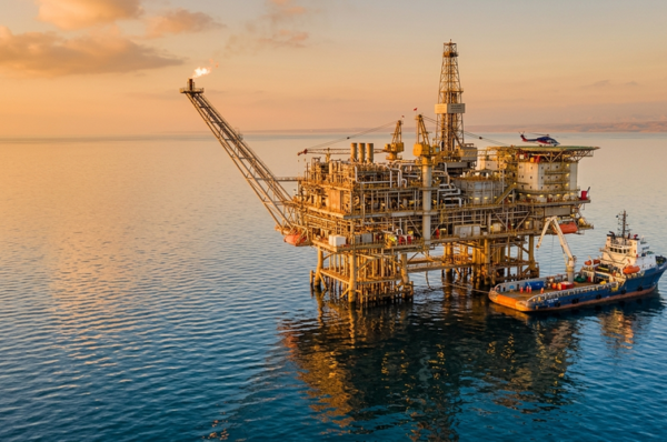 Туркменистан и ОАЭ: Dragon Oil и ADNOC расширяют шельфовые проекты на Каспии на сумму свыше $11 млрд